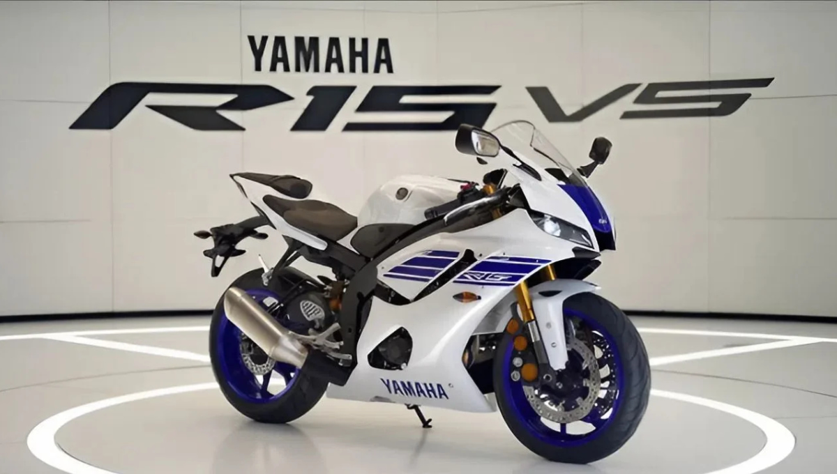 Yamaha R15 V5 Mileage, Price, Launch: नई R15 V5 में कितना बदला, क्या सच में बेहतर है?