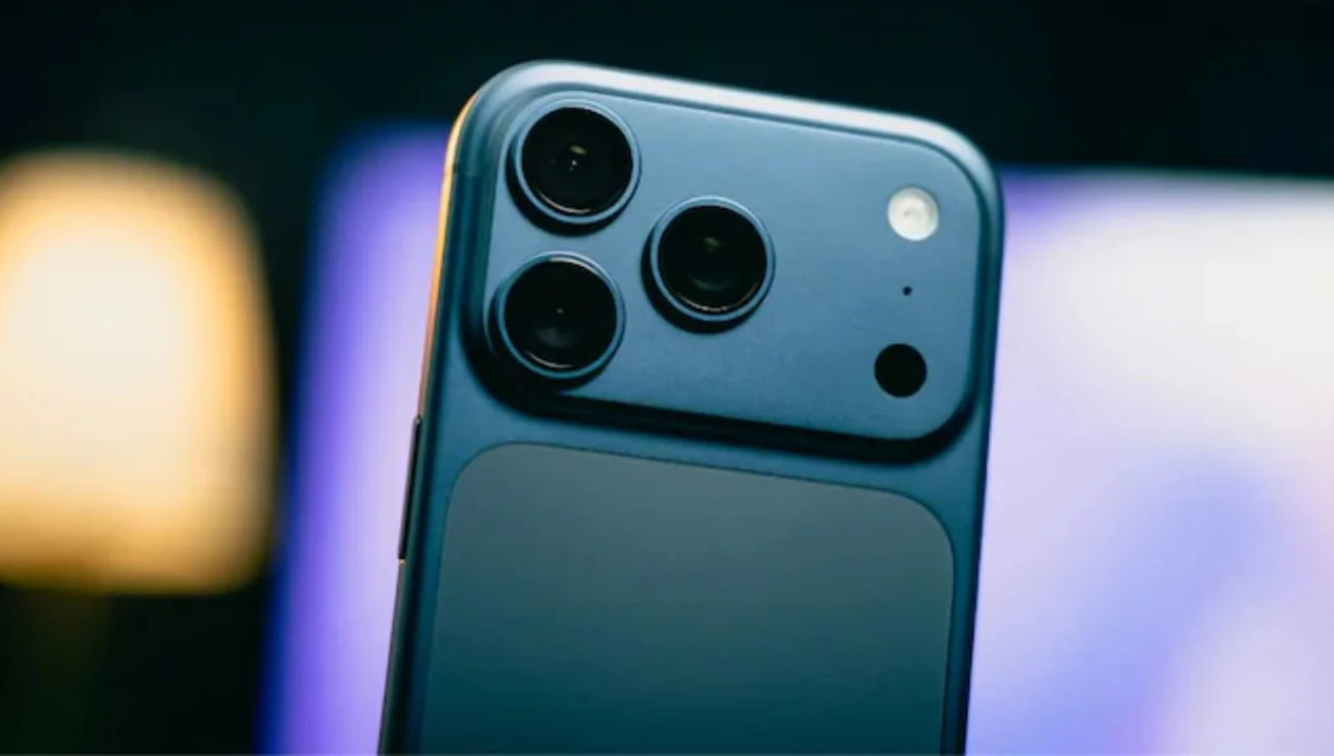 iPhone 18 Pro Max में Satellite 5G की तैयारी: Apple के इन-हाउस मॉडेम से बदल सकती है मोबाइल कनेक्टिविटी की दिशा