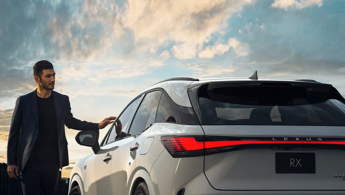 Lexus RX 500h F Sport Performance Review: शांत लक्ज़री, स्पोर्टी लुक और असली ड्राइव अनुभव