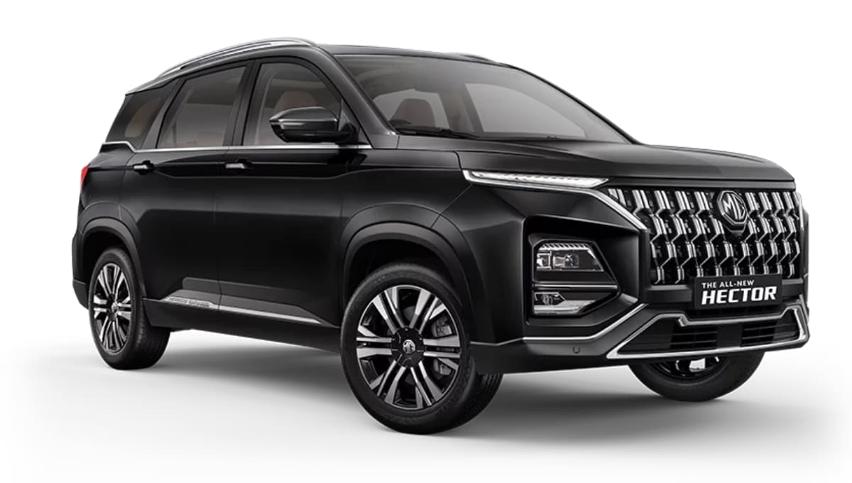 16.92 KM माइलेज और लग्जरी फीचर्स वाली MG Hector हुई सस्ती, ₹2.12 लाख तक की छूट का मौका